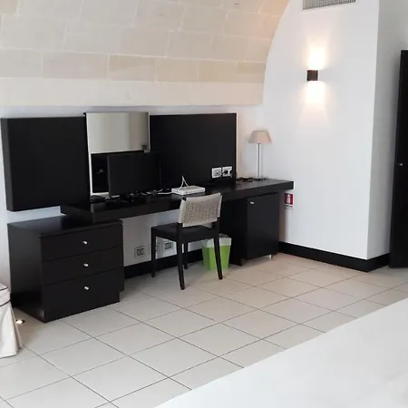 Masseria Bagnara & 4*