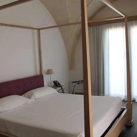 Hotel Masseria Bagnara & 4*