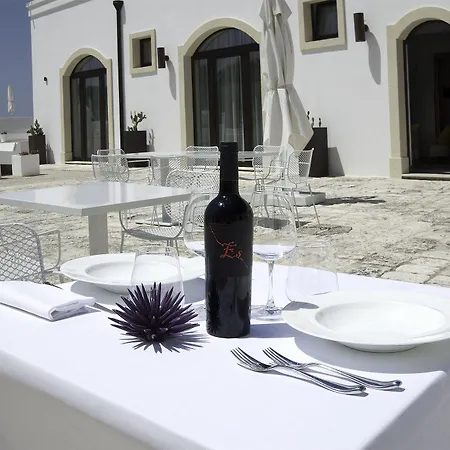 Hotel Masseria Bagnara & 4*